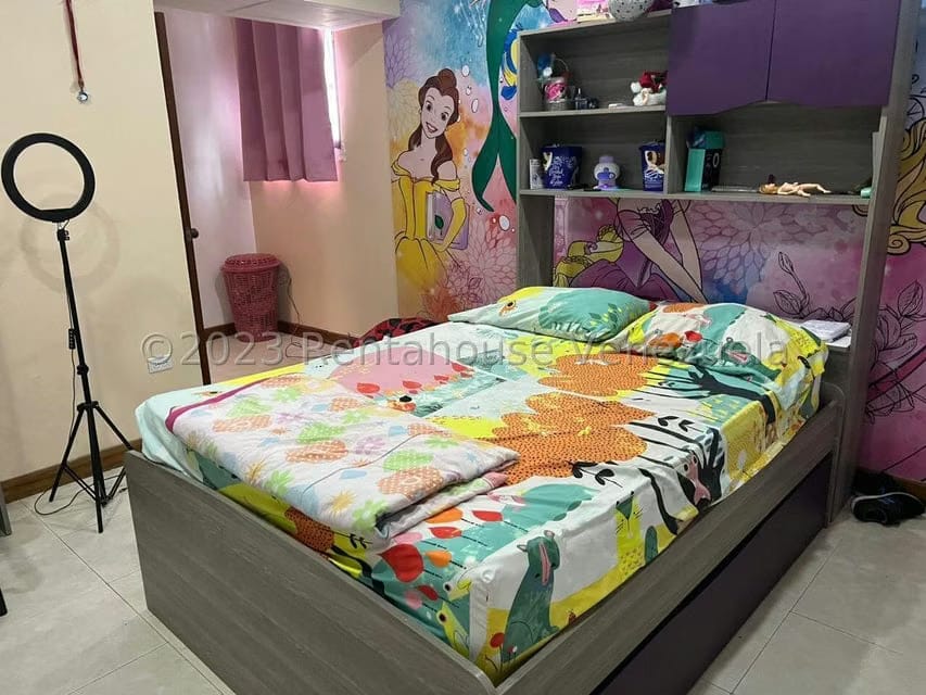 Casa (Duplex) en Venta en Colinas de Bello Monte, Distrito Metropolitano - 24