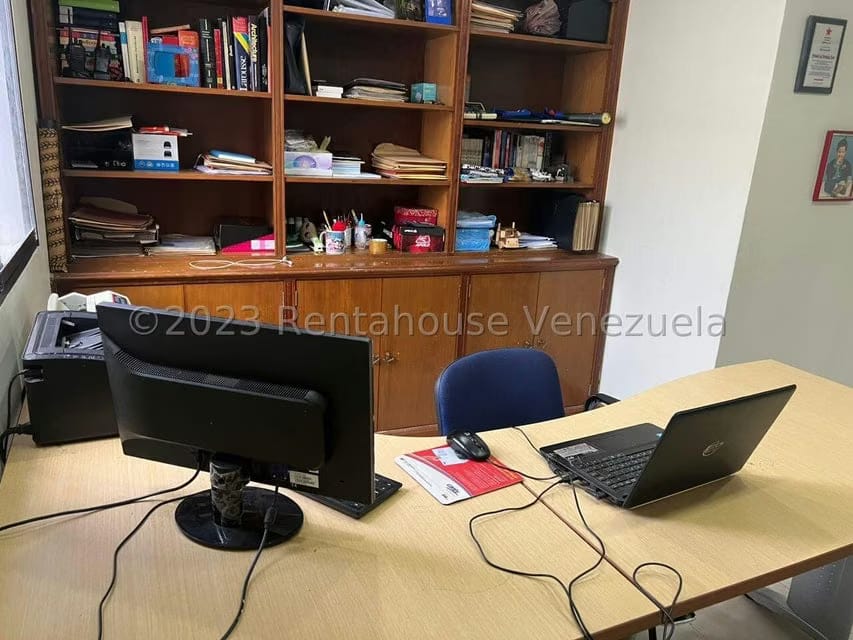 Casa (Duplex) en Venta en Colinas de Bello Monte, Distrito Metropolitano - 28