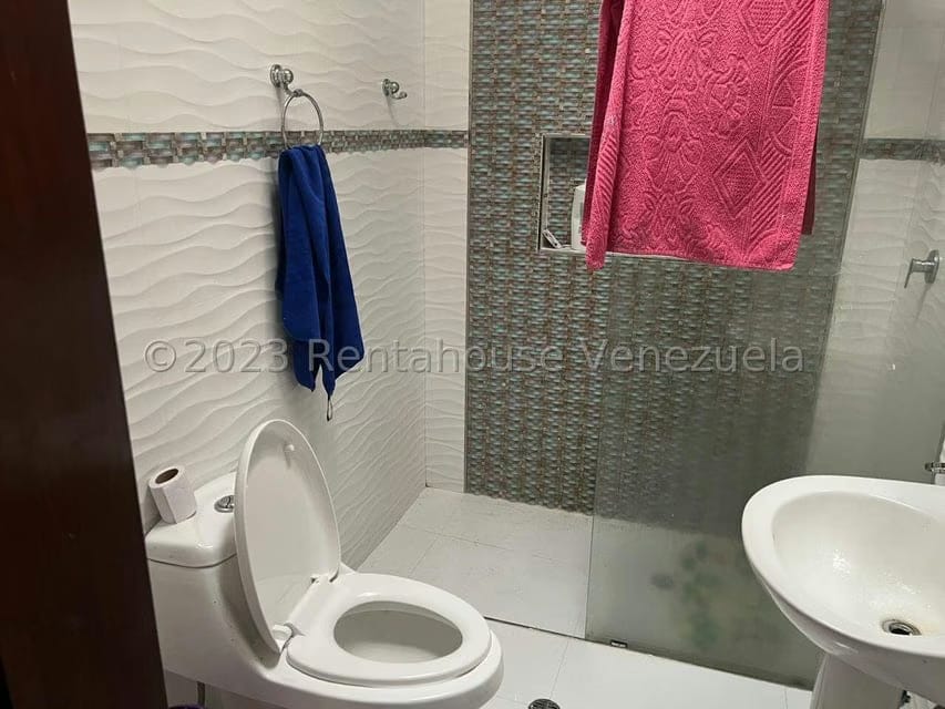 Casa (Duplex) en Venta en Colinas de Bello Monte, Distrito Metropolitano - 30