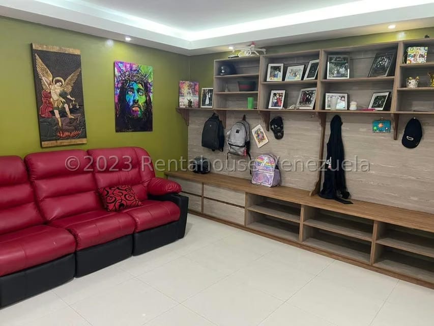 Casa (Duplex) en Venta en Colinas de Bello Monte, Distrito Metropolitano - 9