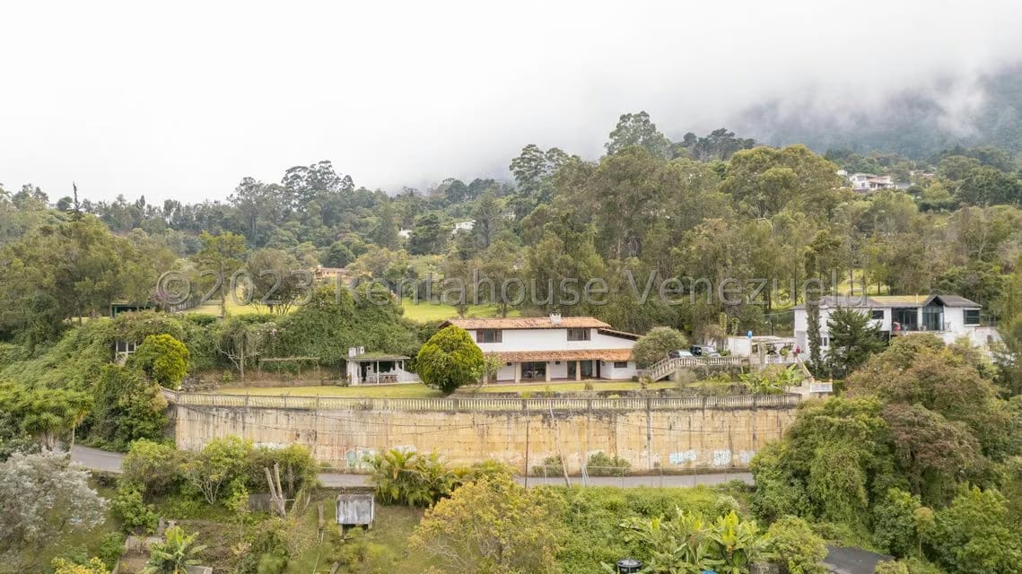 Casa (Multipes Niveles) en Venta en El Junko Country Club, Vargas - 3