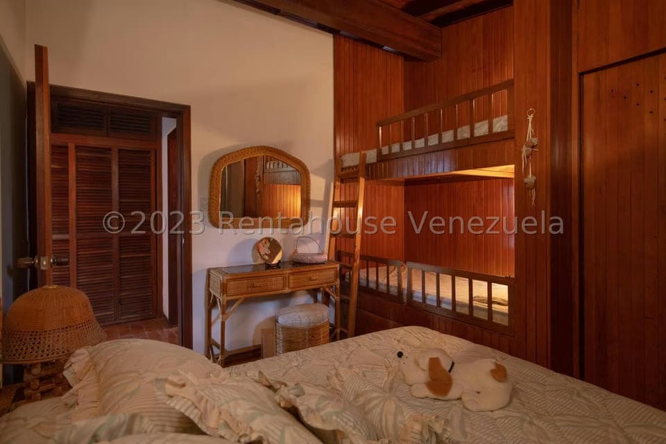 Casa (Multipes Niveles) en Venta en El Junko Country Club, Vargas - 35