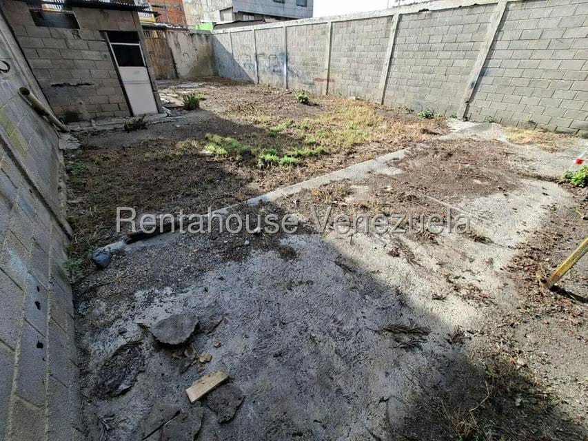 Terreno (Comercial) en Venta en Centro, Lara - 12