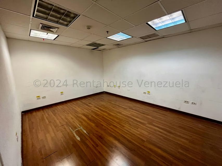 Comercial (Oficina) en Venta en El Bosque, Distrito Metropolitano - 15
