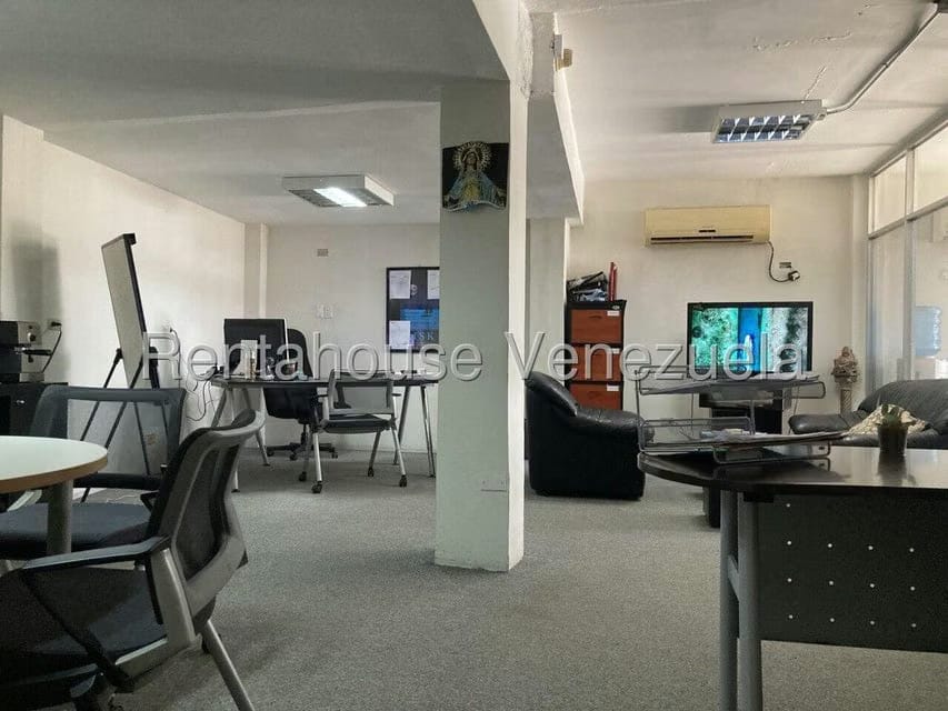 Comercial (Galpon - Deposito) en Venta en El Milagro Norte, Zulia - 13