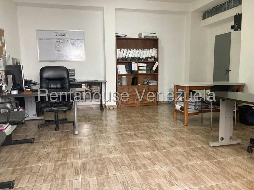 Comercial (Galpon - Deposito) en Venta en El Milagro Norte, Zulia - 18
