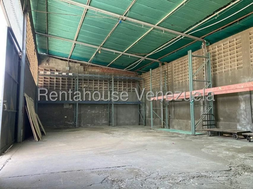 Comercial (Galpon - Deposito) en Venta en El Milagro Norte, Zulia - 21