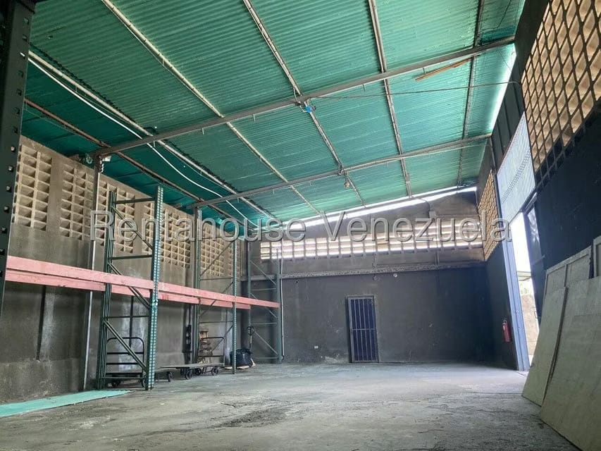 Comercial (Galpon - Deposito) en Venta en El Milagro Norte, Zulia - 22