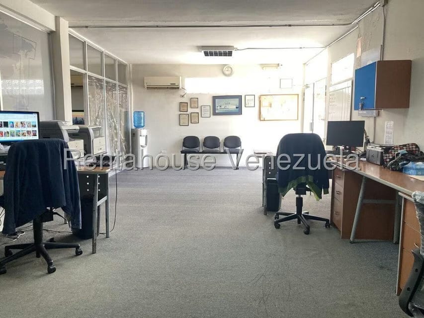Comercial (Galpon - Deposito) en Venta en El Milagro Norte, Zulia - 10