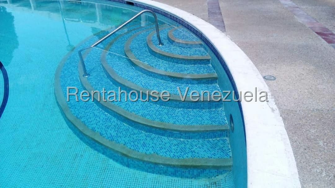 Townhouse (Duplex) en Venta en Los Canales de Rio Chico, Miranda - 14