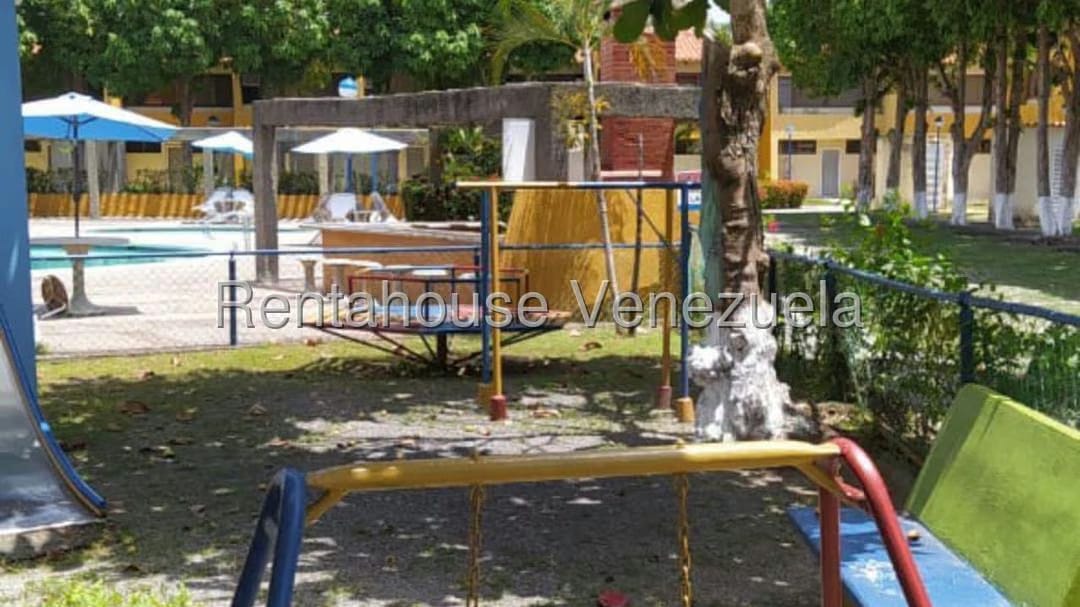 Townhouse (Duplex) en Venta en Los Canales de Rio Chico, Miranda - 15