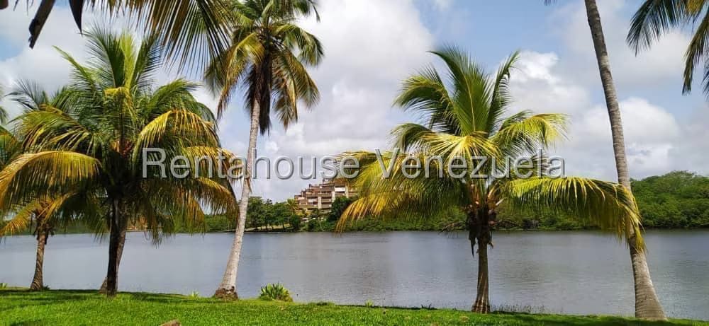 Townhouse (Duplex) en Venta en Los Canales de Rio Chico, Miranda - 18