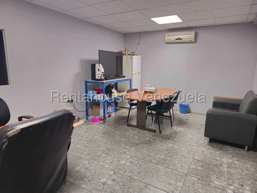Comercial (Galpon - Deposito) en Alquiler en Mariche, Distrito Metropolitano - 5