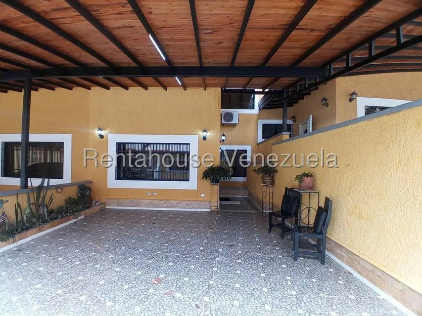 Townhouse (Duplex) en Venta en Avenida los Proceres, Merida
