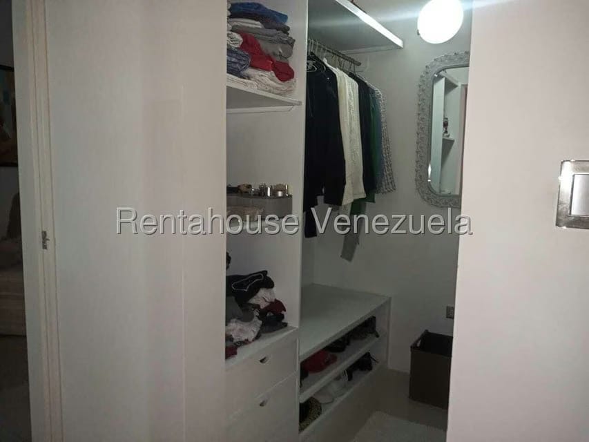 Townhouse (Duplex) en Venta en Avenida los Proceres, Merida - 50