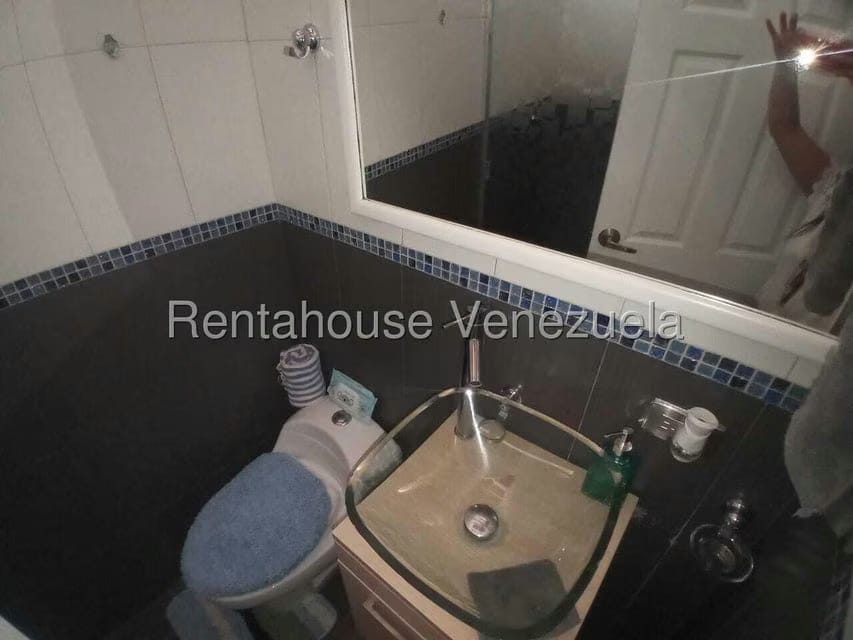 Townhouse (Duplex) en Venta en Avenida los Proceres, Merida - 68