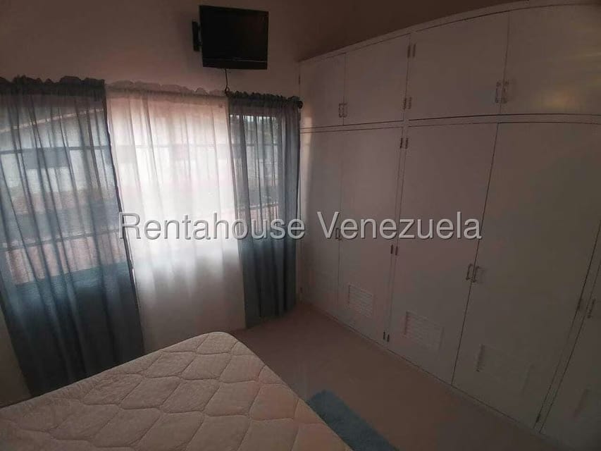 Townhouse (Duplex) en Venta en Avenida los Proceres, Merida - 71