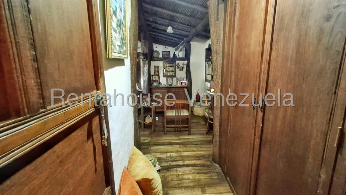 Casa (Colonial) en Venta en Barici, Lara - 11