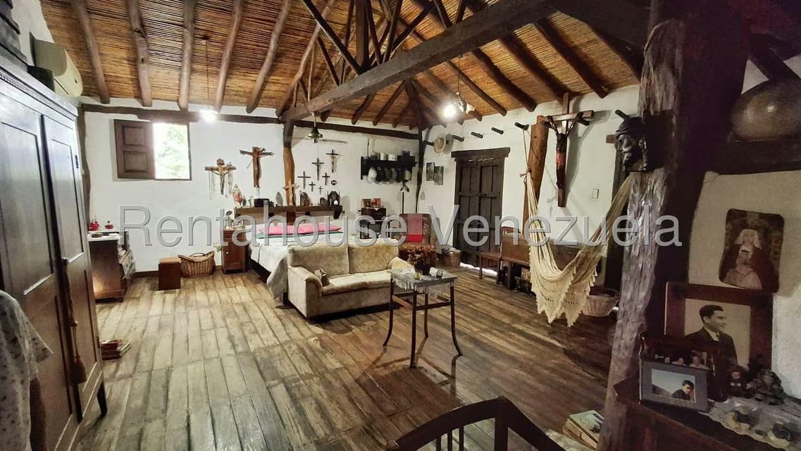 Casa (Colonial) en Venta en Barici, Lara - 12