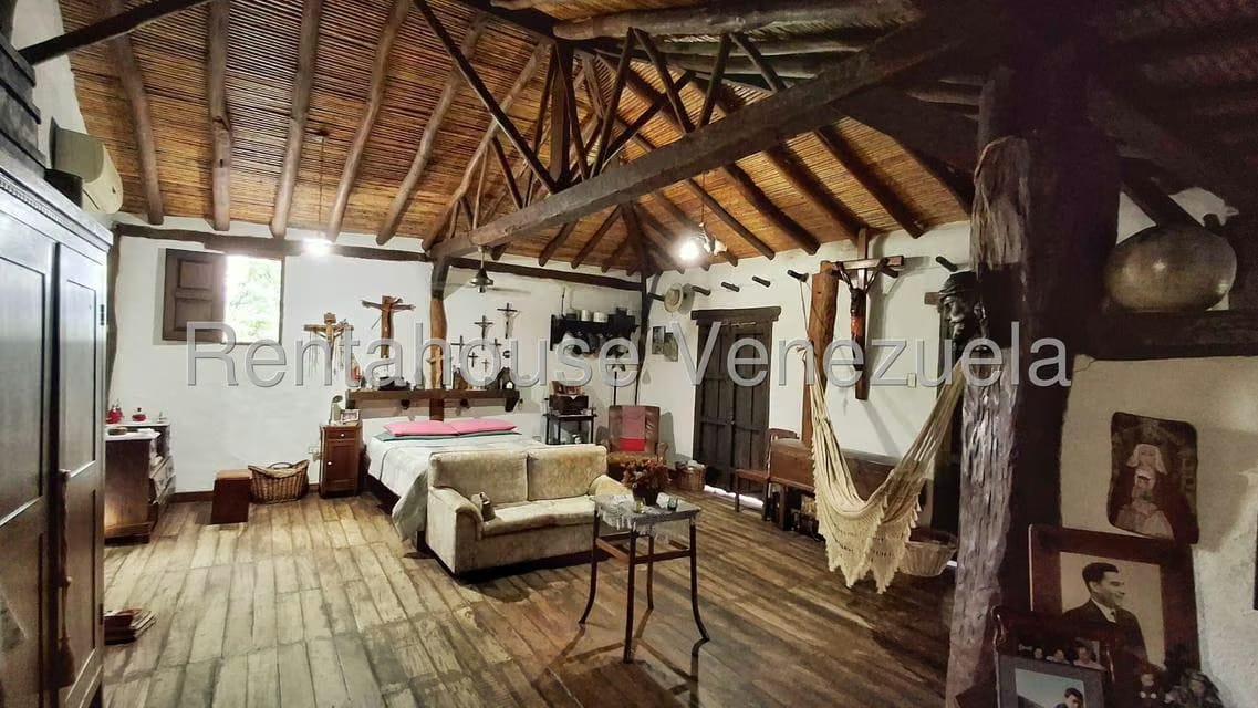 Casa (Colonial) en Venta en Barici, Lara - 13