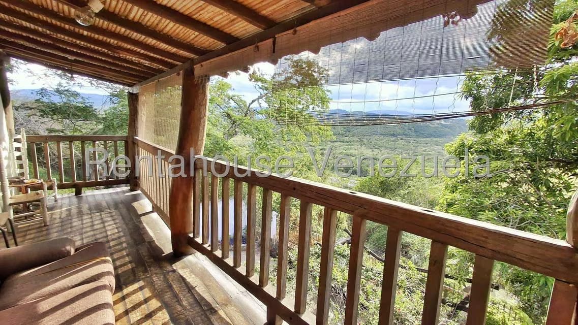Casa (Colonial) en Venta en Barici, Lara - 21