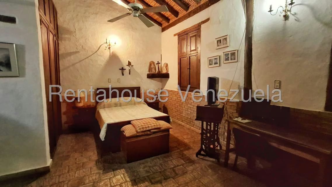 Casa (Colonial) en Venta en Barici, Lara - 24