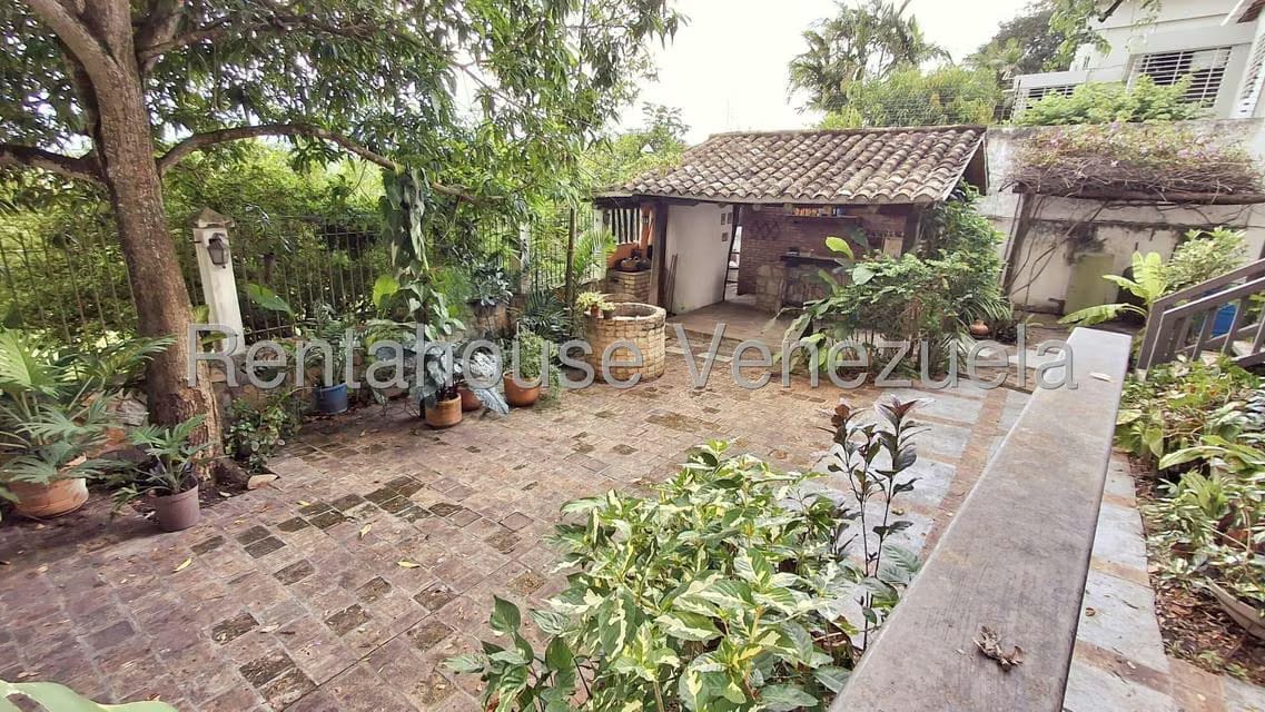 Casa (Colonial) en Venta en Barici, Lara - 34
