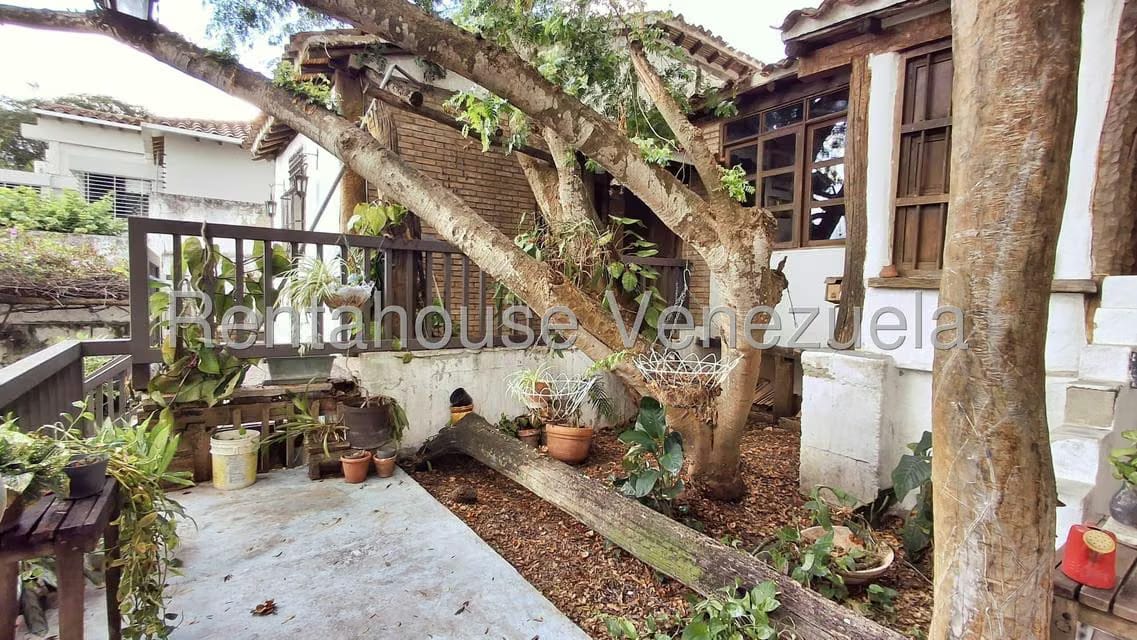 Casa (Colonial) en Venta en Barici, Lara - 36