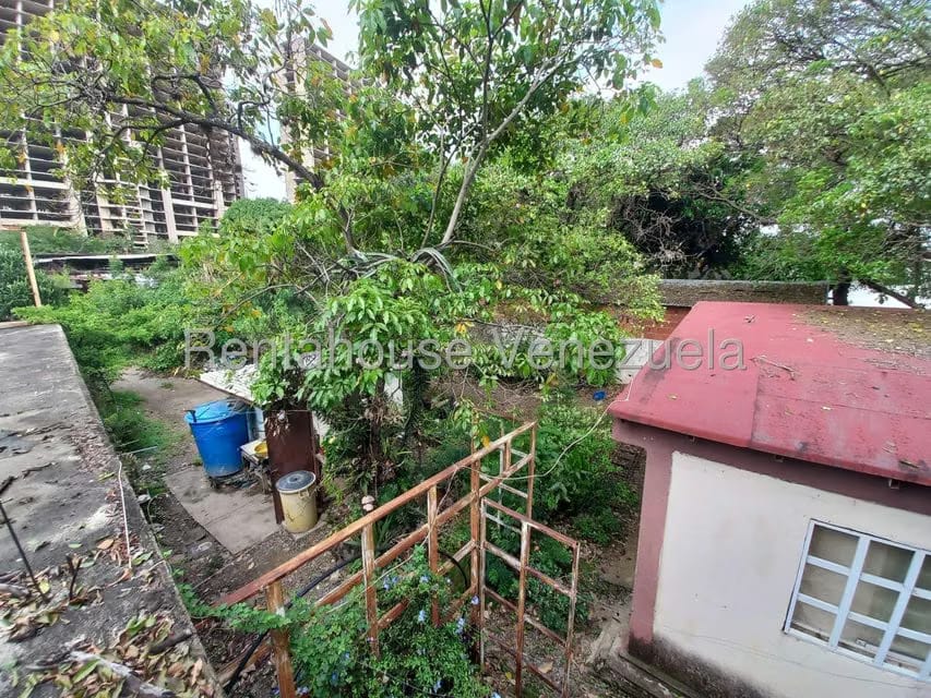 Terreno (Comercial) en Venta en Zona Oeste, Lara - 16