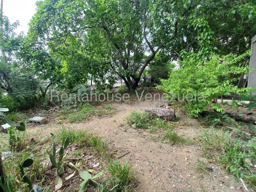 Terreno (Comercial) en Venta en Zona Oeste, Lara - 27