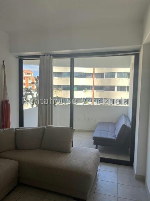 Apartamento (1 Nivel) en Venta en Puerto Encantado, Miranda - 9