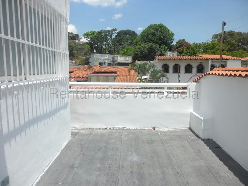 Apartamento (1 Nivel) en Alquiler en Macaracuay, Distrito Metropolitano - 19