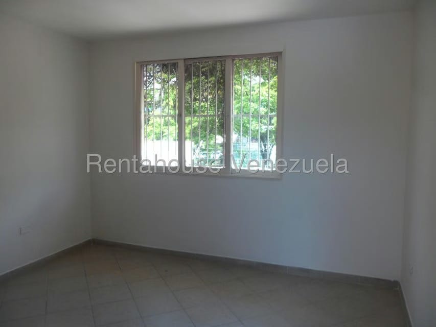 Apartamento (1 Nivel) en Alquiler en Macaracuay, Distrito Metropolitano - 24