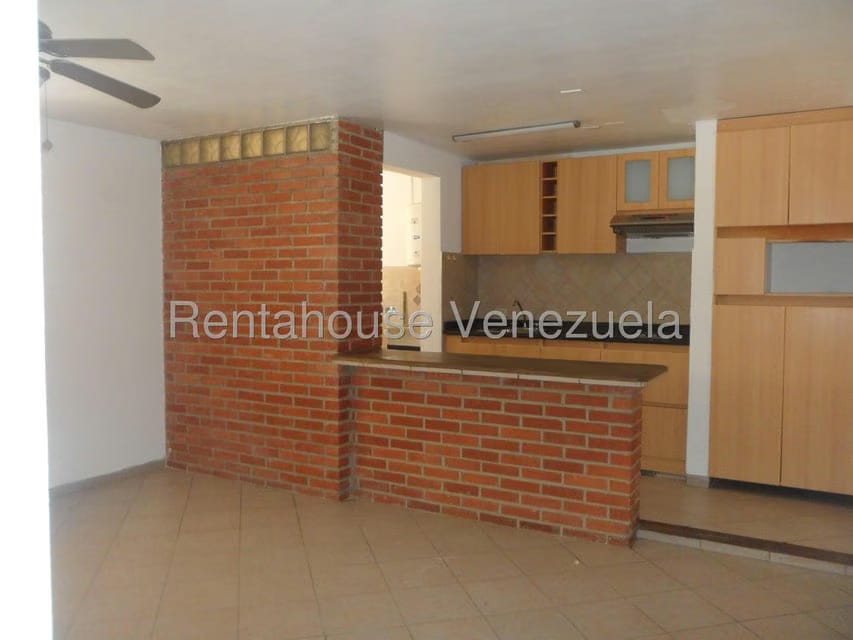 Apartamento (1 Nivel) en Alquiler en Macaracuay, Distrito Metropolitano - 9