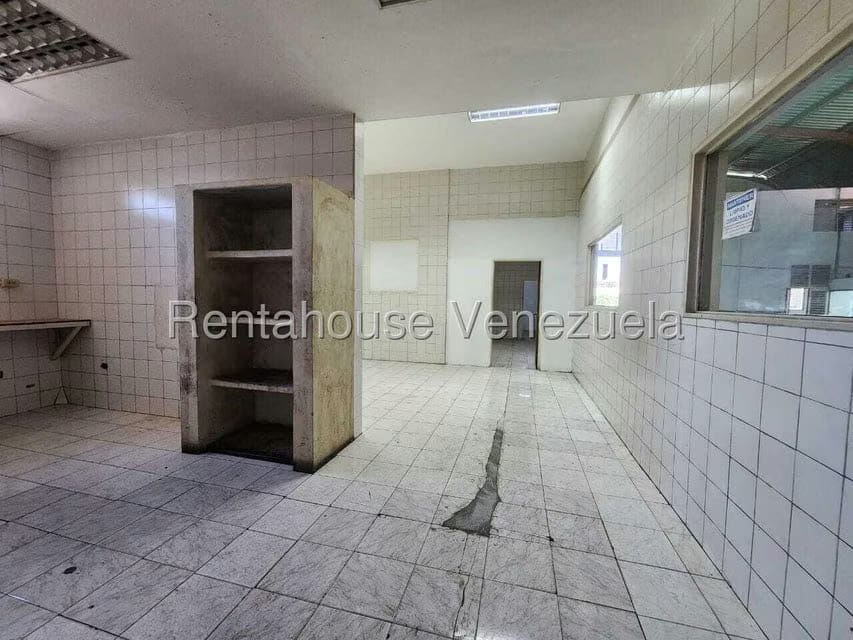 Comercial (Galpon - Deposito) en Alquiler en Zona Industrial 3, Lara - 15