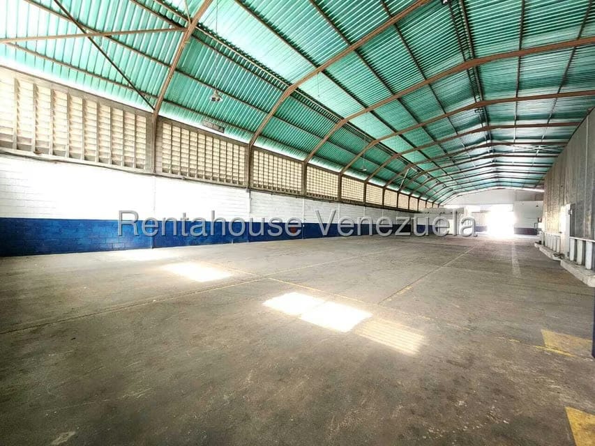 Comercial (Galpon - Deposito) en Alquiler en Zona Industrial 3, Lara - 10