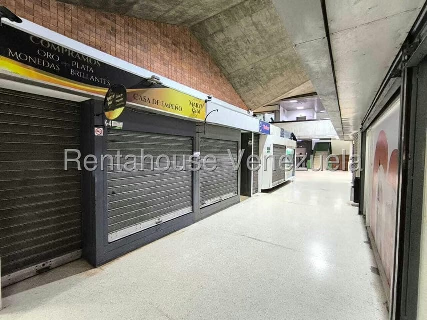 Comercial (Local Comercial) en Alquiler en Caurimare, Distrito Metropolitano - 3