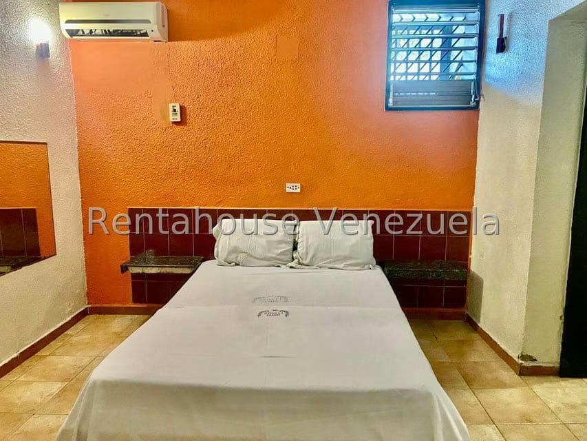 Comercial (Edificio) en Alquiler en La Florida, Distrito Metropolitano - 19