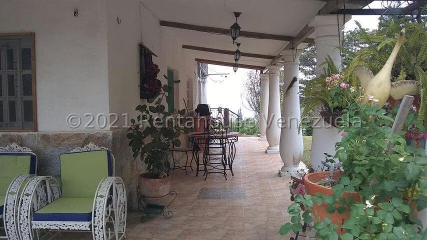 Casa (Multipes Niveles) en Venta en El Junquito, Distrito Metropolitano - 3