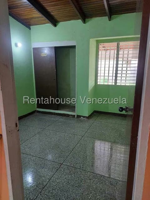 Casa (1 Nivel) en Venta en Las Acacias, Trujillo - 18