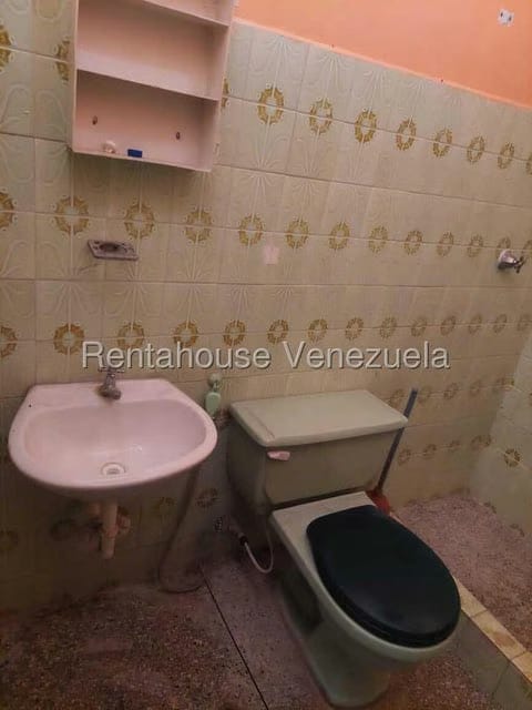 Casa (1 Nivel) en Venta en Las Acacias, Trujillo - 20