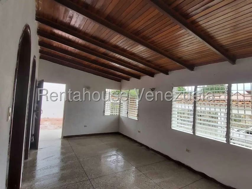 Casa (1 Nivel) en Venta en Las Acacias, Trujillo - 9