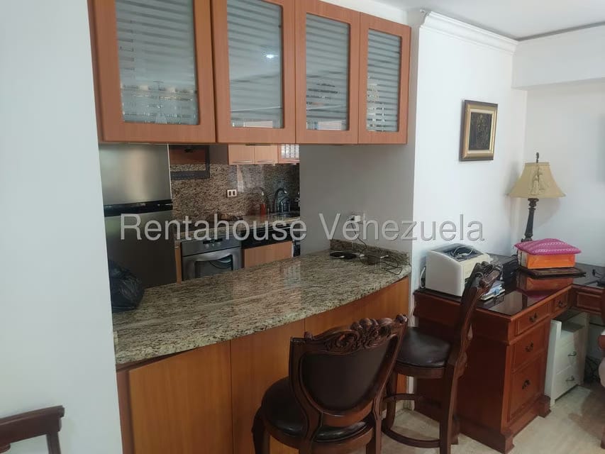 Apartamento (1 Nivel) en Alquiler en Campo Alegre, Distrito Metropolitano - 19