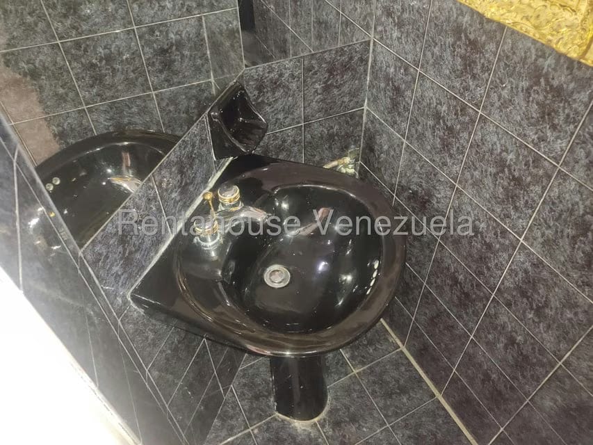 Apartamento (1 Nivel) en Alquiler en Campo Alegre, Distrito Metropolitano - 20