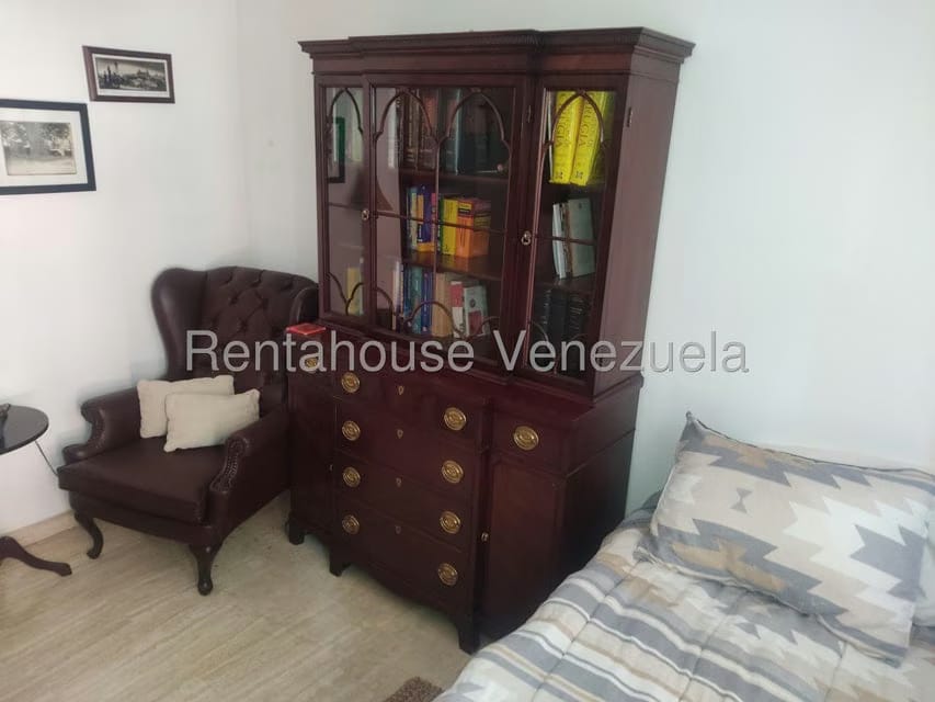 Apartamento (1 Nivel) en Alquiler en Campo Alegre, Distrito Metropolitano - 24