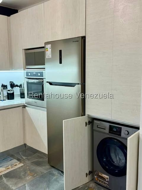 Apartamento (1 Nivel) en Venta en Costa Azul, Nueva Esparta - 11