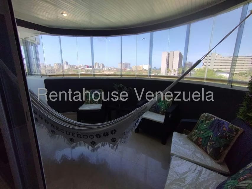 Apartamento (1 Nivel) en Venta en Costa Azul, Nueva Esparta - 22