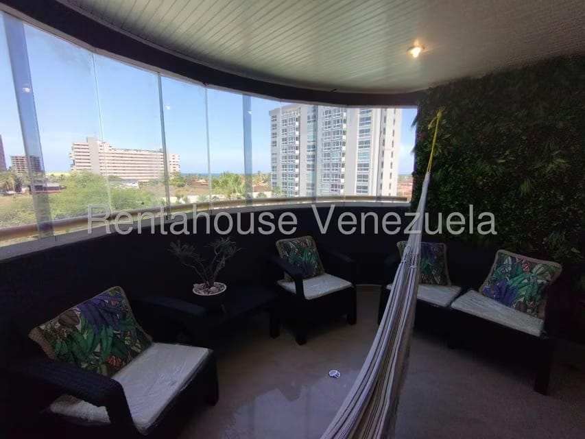 Apartamento (1 Nivel) en Venta en Costa Azul, Nueva Esparta - 23