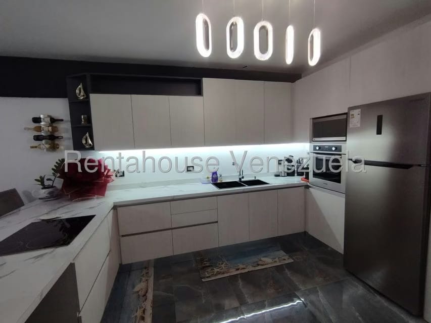 Apartamento (1 Nivel) en Venta en Costa Azul, Nueva Esparta - 10