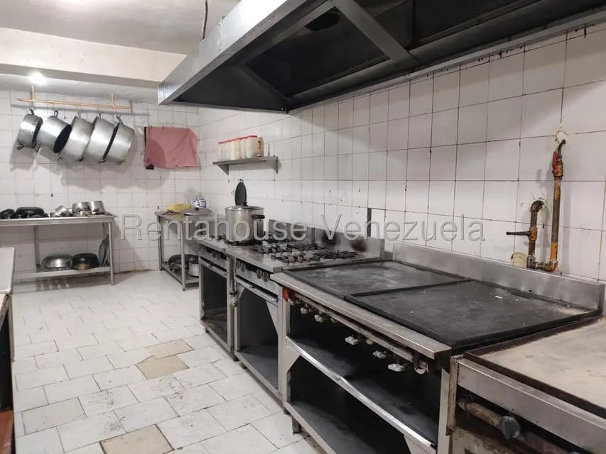 Negocios y Empresas (Alimentos y Bebidas) en Venta en Centro de Charallave, Miranda - 29